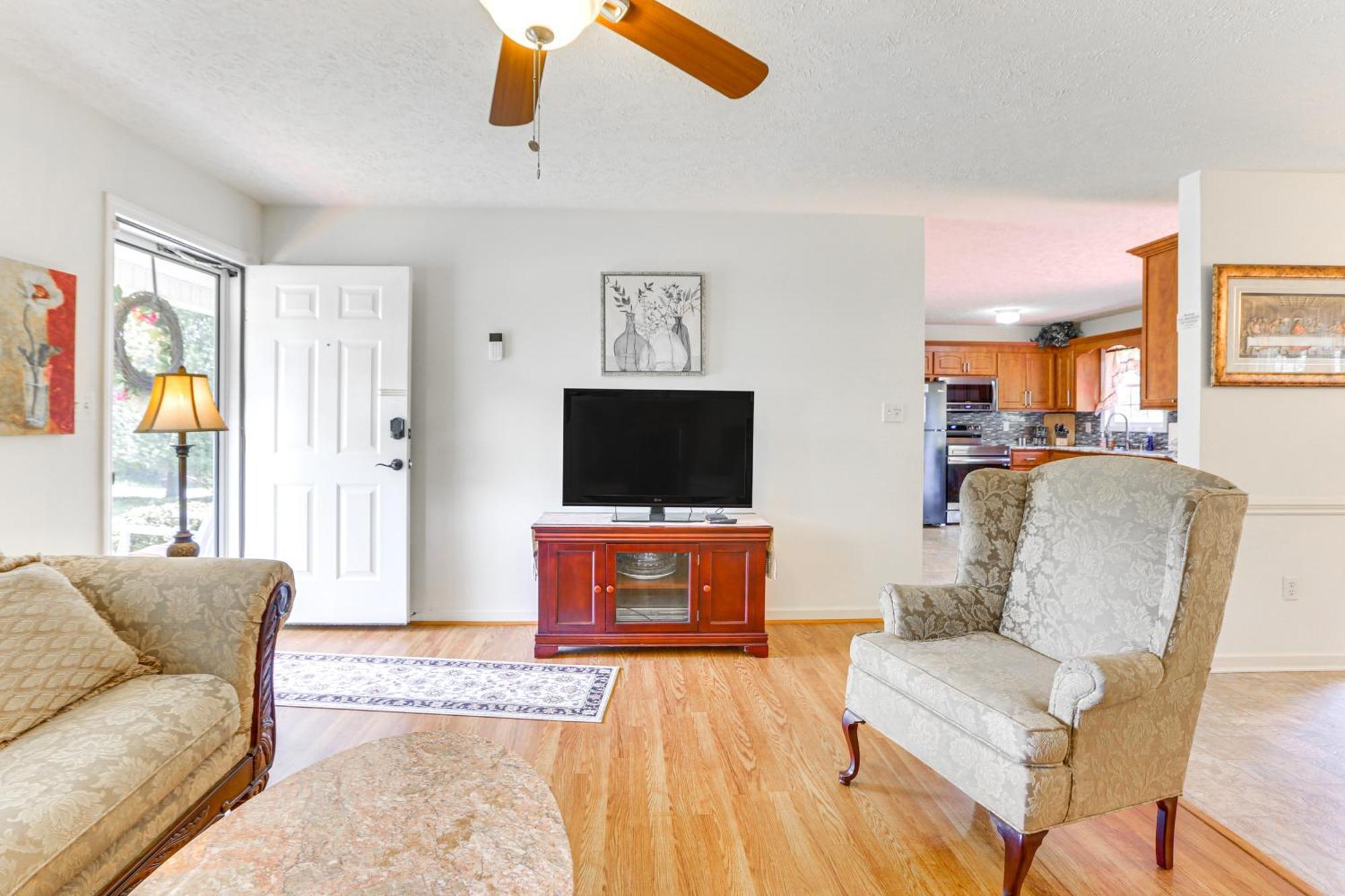 Chatham Getaway With Fireplace, Deck And Gas Grill! מראה חיצוני תמונה